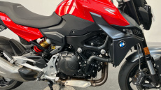 BMW F900 R